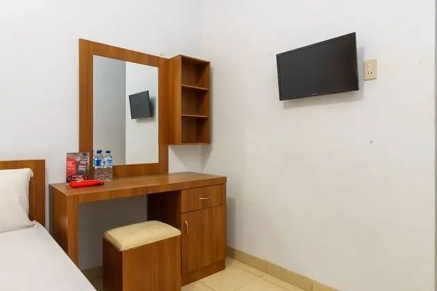 Tek Büyük Yataklı Oda (RedDoorz)