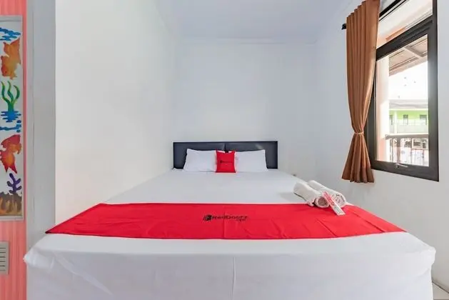 Economy Tek Büyük Yataklı Oda (RedDoorz)