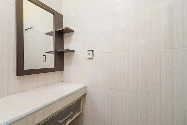 Tek Büyük Yataklı Oda (RedDoorz)