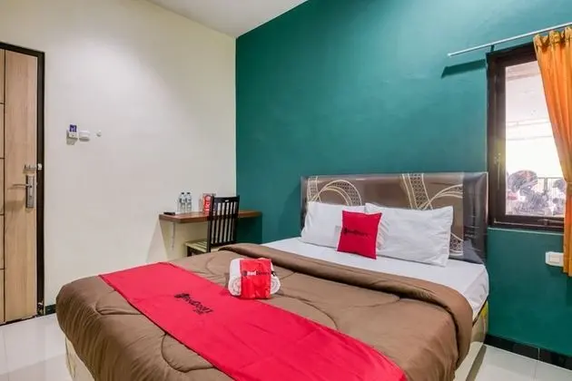 Tek Büyük Yataklı Oda (RedDoorz)