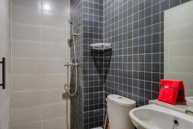 Tek Büyük Yataklı Oda (RedDoorz)