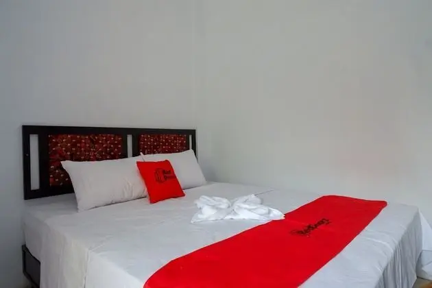 Tek Büyük Yataklı Oda (RedDoorz)