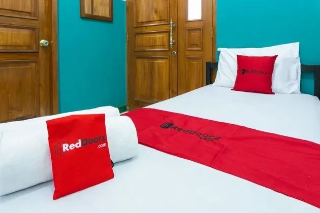 İki Ayrı Yataklı Oda (RedDoorz)