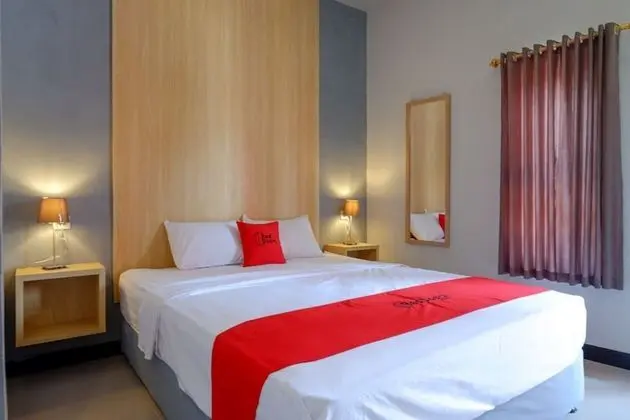 Tek Büyük Yataklı Oda (RedDoorz)