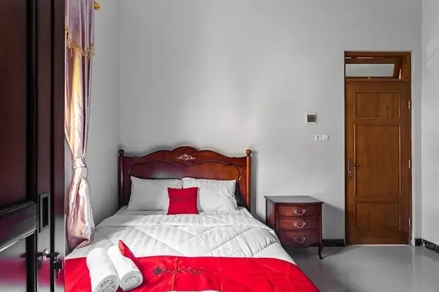Tek Büyük Yataklı Oda (RedDoorz)