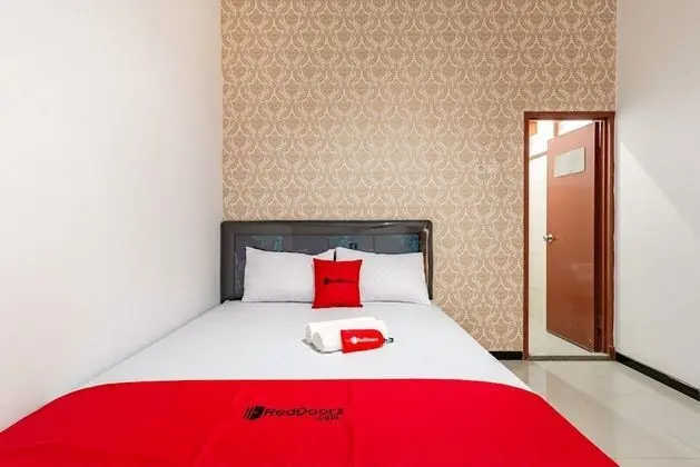 Tek Büyük Yataklı Oda (Reddoorz)