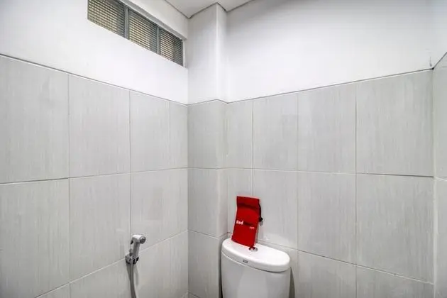 Economy Tek Büyük Yataklı Oda
