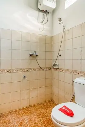 Tek Büyük Yataklı Oda (RedDoorz)