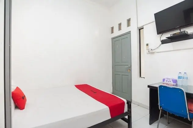 Standard Tek Büyük Yataklı Oda (RedDoorz)