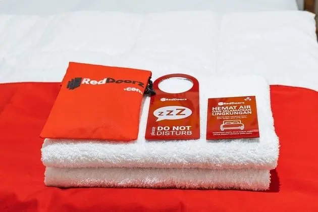 Tek Büyük Yataklı Oda (RedDoorz)