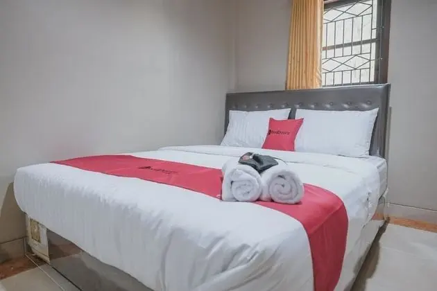 Tek Büyük Yataklı Oda (RedDoorz)