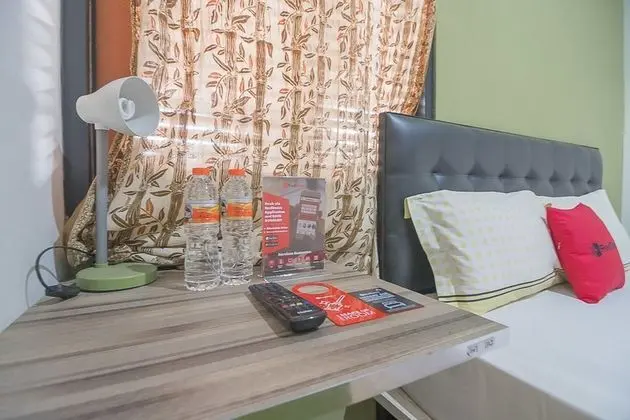 Tek Büyük Yataklı Oda (RedDoorz)