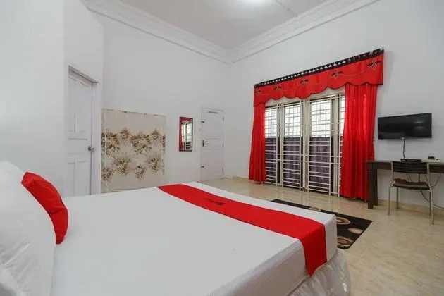 Tek Büyük Yataklı Oda (RedDoorz)