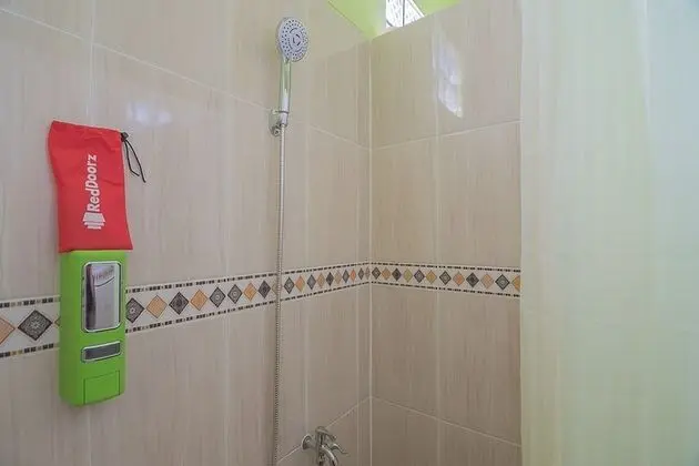 Tek Büyük Yataklı Oda (RedDoorz)