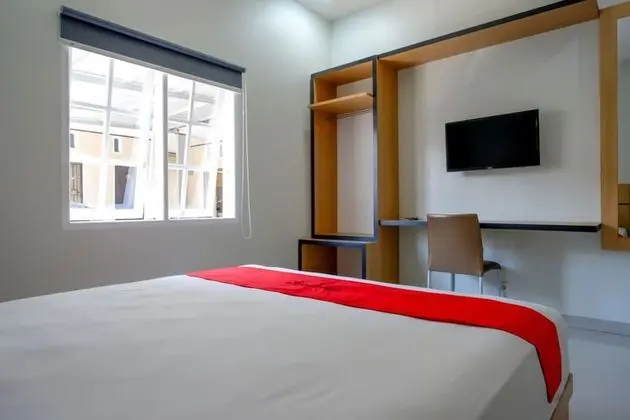 Tek Büyük Yataklı Oda (RedDoorz)