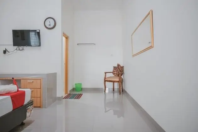 Tek Büyük Yataklı Oda (RedDoorz)