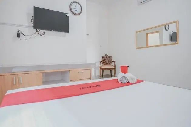 Tek Büyük Yataklı Oda (RedDoorz)