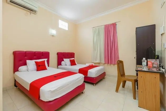 İki Ayrı Yataklı Oda (RedDoorz)