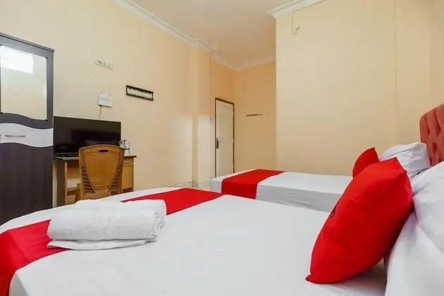 İki Ayrı Yataklı Oda (RedDoorz)