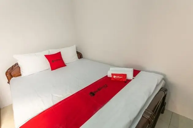 Tek Büyük Yataklı Oda (RedDoorz)