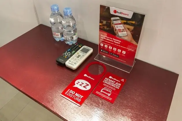 Tek Büyük Yataklı Oda (RedDoorz)