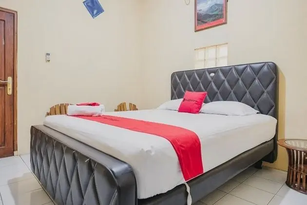 Tek Büyük Yataklı Oda (RedDoorz)