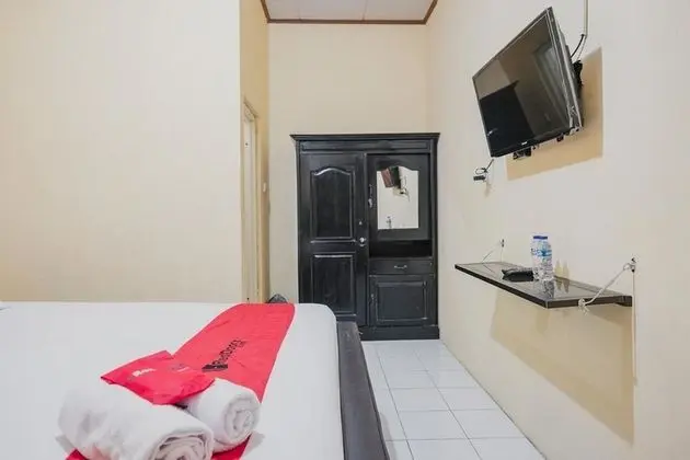 Tek Büyük Yataklı Oda (RedDoorz)