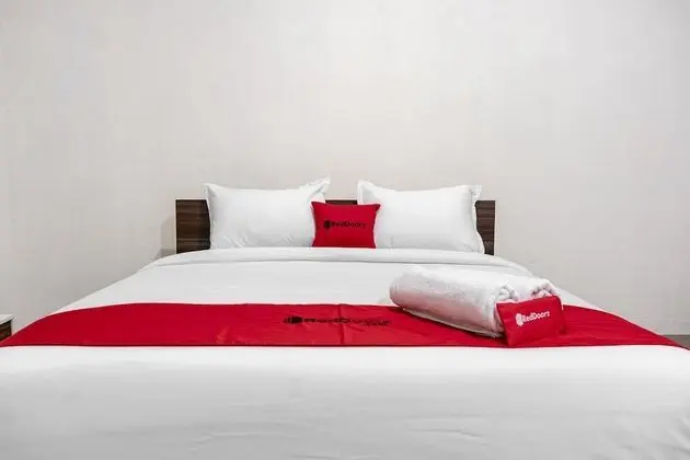 Tek Büyük Yataklı Oda (Reddoorz)
