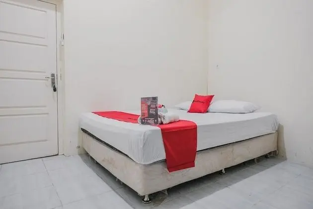 Tek Büyük Yataklı Oda (RedDoorz)