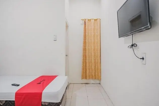 Tek Büyük Yataklı Oda (RedDoorz)