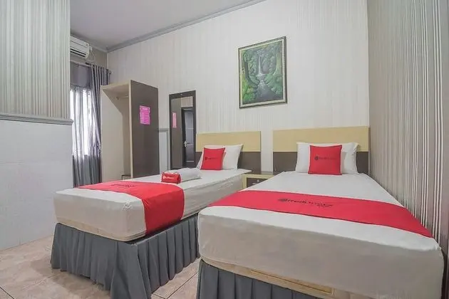 Tek Büyük Yataklı Oda (RedDoorz)