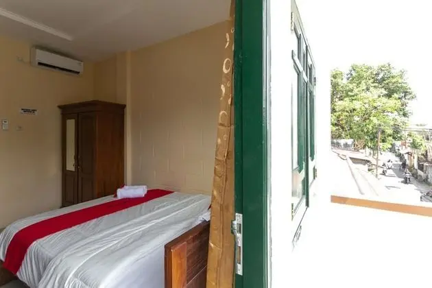 Tek Büyük Yataklı Oda (RedDoorz)