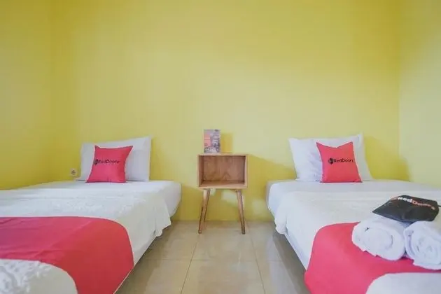 İki Ayrı Yataklı Oda (RedDoorz)