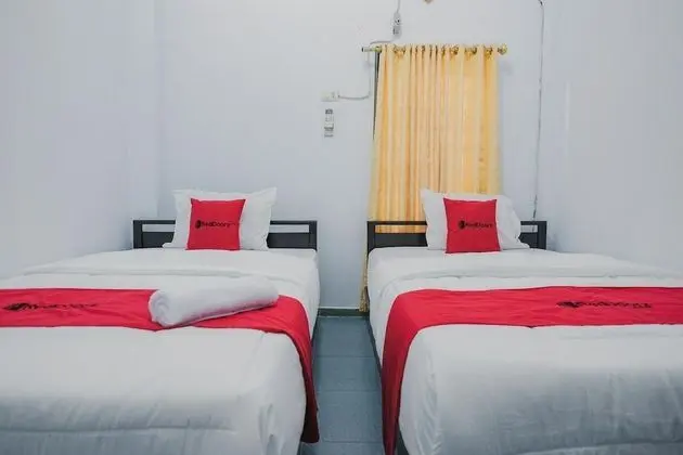 Standard İki Ayrı Yataklı Oda (Reddoorz)
