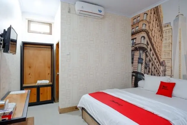 Tek Büyük Yataklı Oda (RedDoorz)