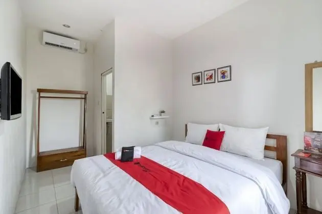Tek Büyük Yataklı Oda (RedDoorz)