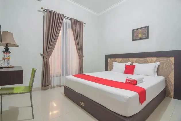 Tek Büyük Yataklı Oda (RedDoorz)