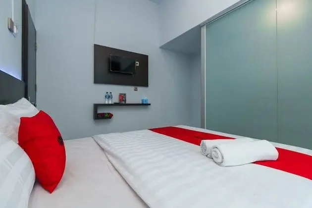 Tek Büyük Yataklı Oda (RedDoorz)