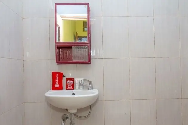 İki Ayrı Yataklı Oda (RedDoorz)