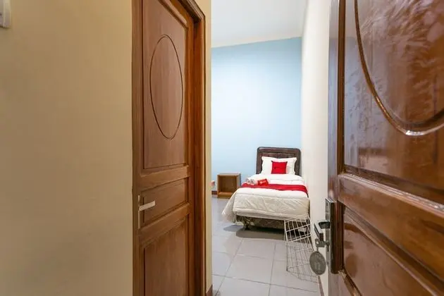 İki Ayrı Yataklı Oda (RedDoorz)