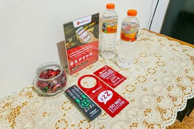 Tek Büyük Yataklı Oda (RedDoorz)