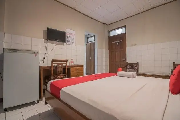 Tek Büyük Yataklı Oda