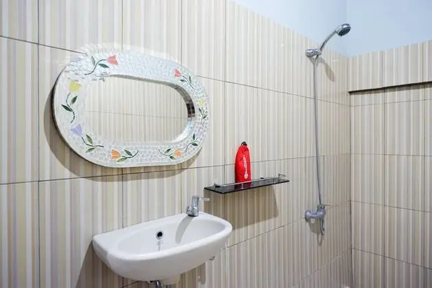 Tek Büyük Yataklı Oda (RedDoorz)