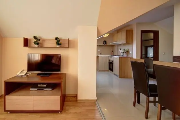 Apart Daire, 2 Yatak Odası, Balkon