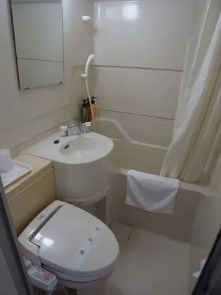 Tek Kişilik Oda, Sigara İçilmez