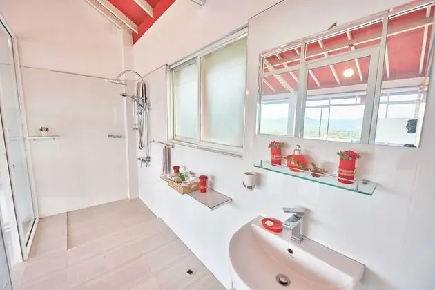 Honeymoon Süit, 1 En Büyük (King) Boy Yatak, Dağ Manzaralı, Dağ Yamacı