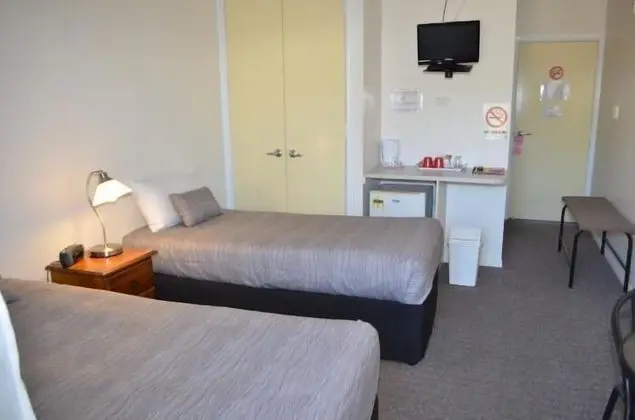 Standard Oda, Sigara İçilmez, Balkon (Twin Share)