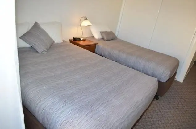 Standard Oda, Sigara İçilmez, Balkon (Twin Share)