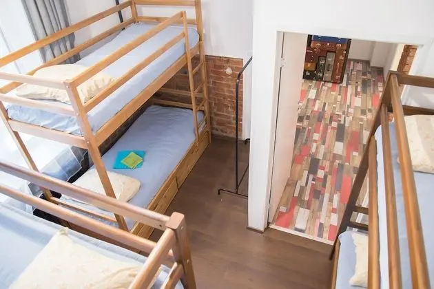 Ortak Ranzalı Oda, Karma Ranzalı Oda (1 Bed in 6 Person Dorm)