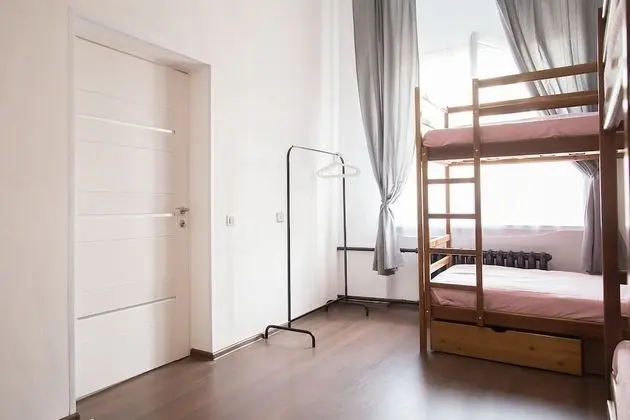Ortak Ranzalı Oda, Sadece kadınlar için ( Bed in 6 Person Dorm)
